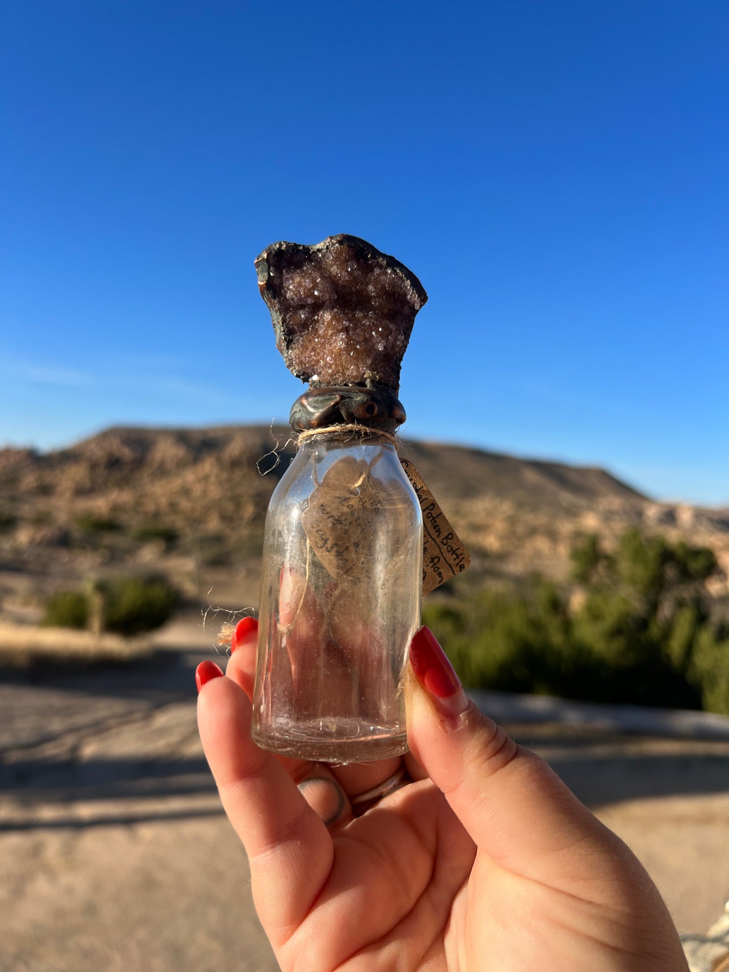 Crystal Potion Bottle: Amethyst