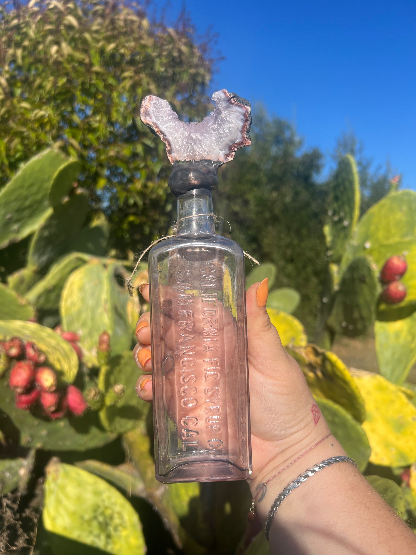 Crystal Potion Bottle: Amethyst