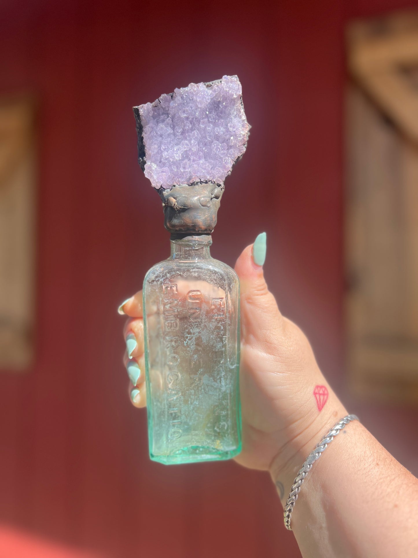 Crystal Potion Bottle: Amethyst