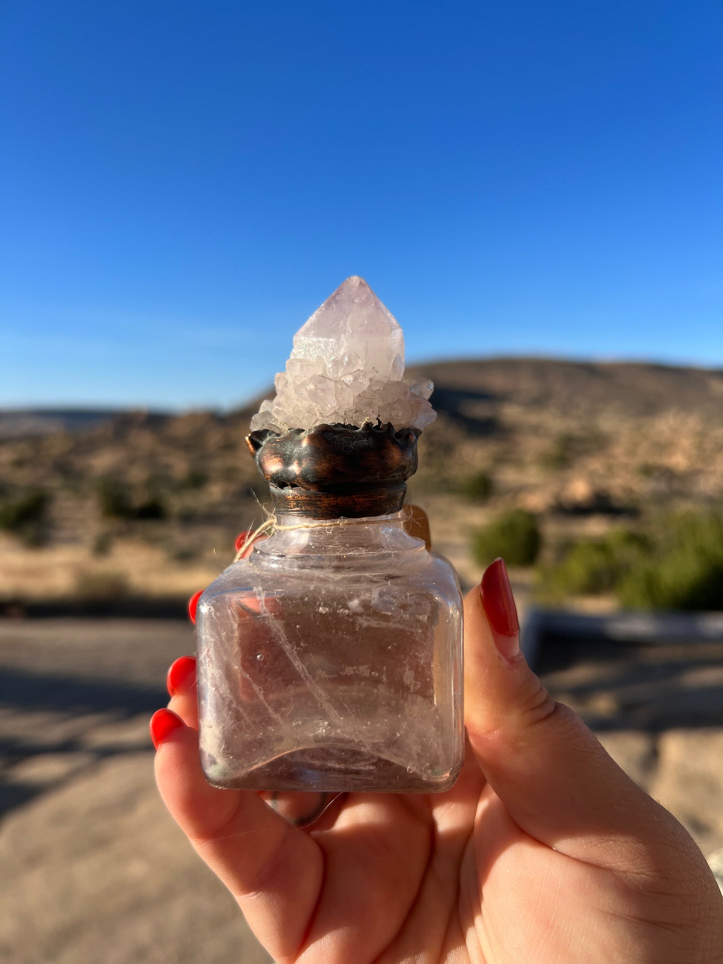 Crystal Potion Bottle : Amethyst Spirit Quartz