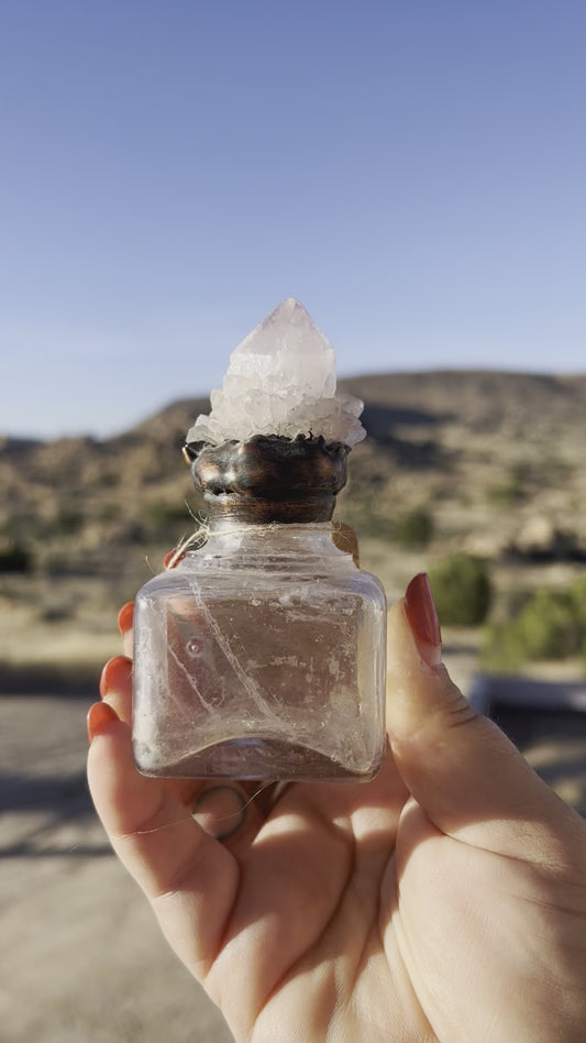 Crystal Potion Bottle : Amethyst Spirit Quartz