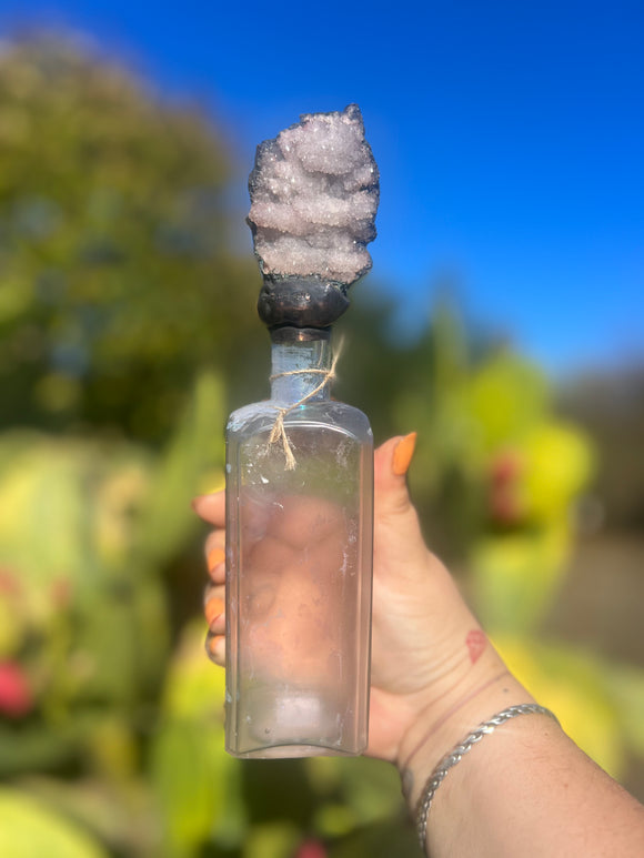 Crystal Potion Bottle: Light Amethyst