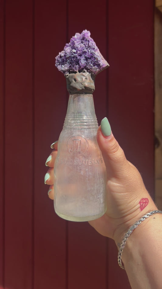 Crystal Potion Bottle: Amethyst