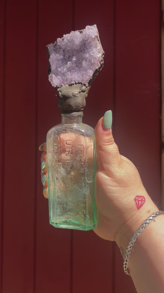 Crystal Potion Bottle: Amethyst